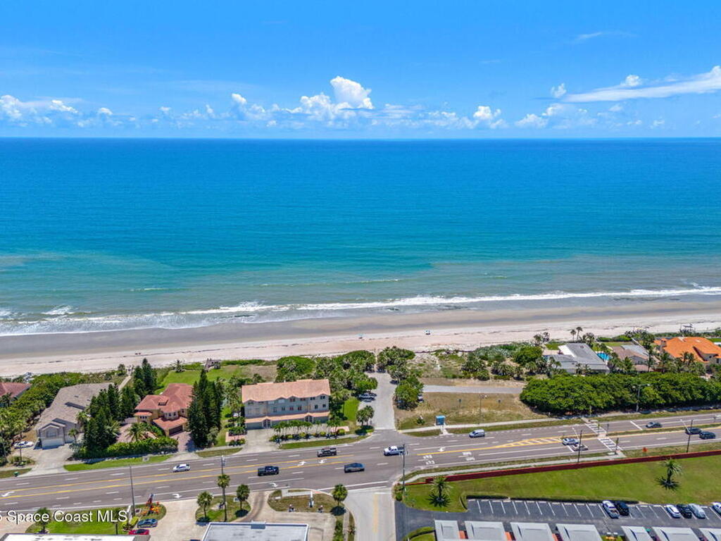 215 S Robert Way, Satellite Beach, FL 32937