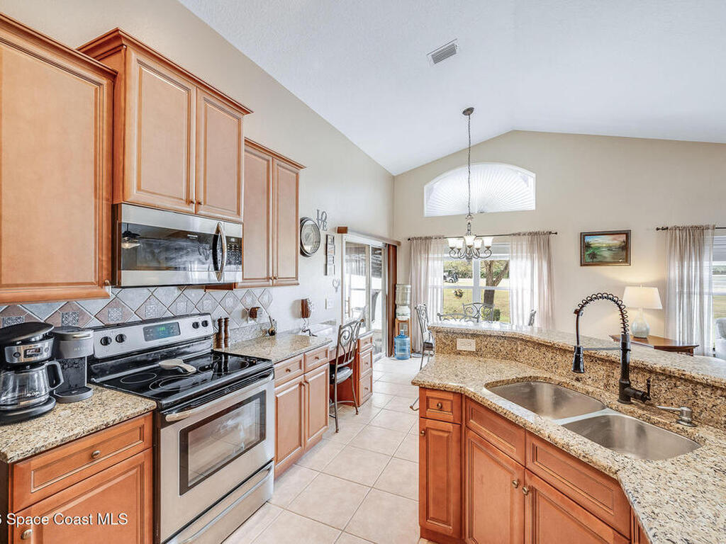 4910 Worthington Circle, Rockledge, FL 32955