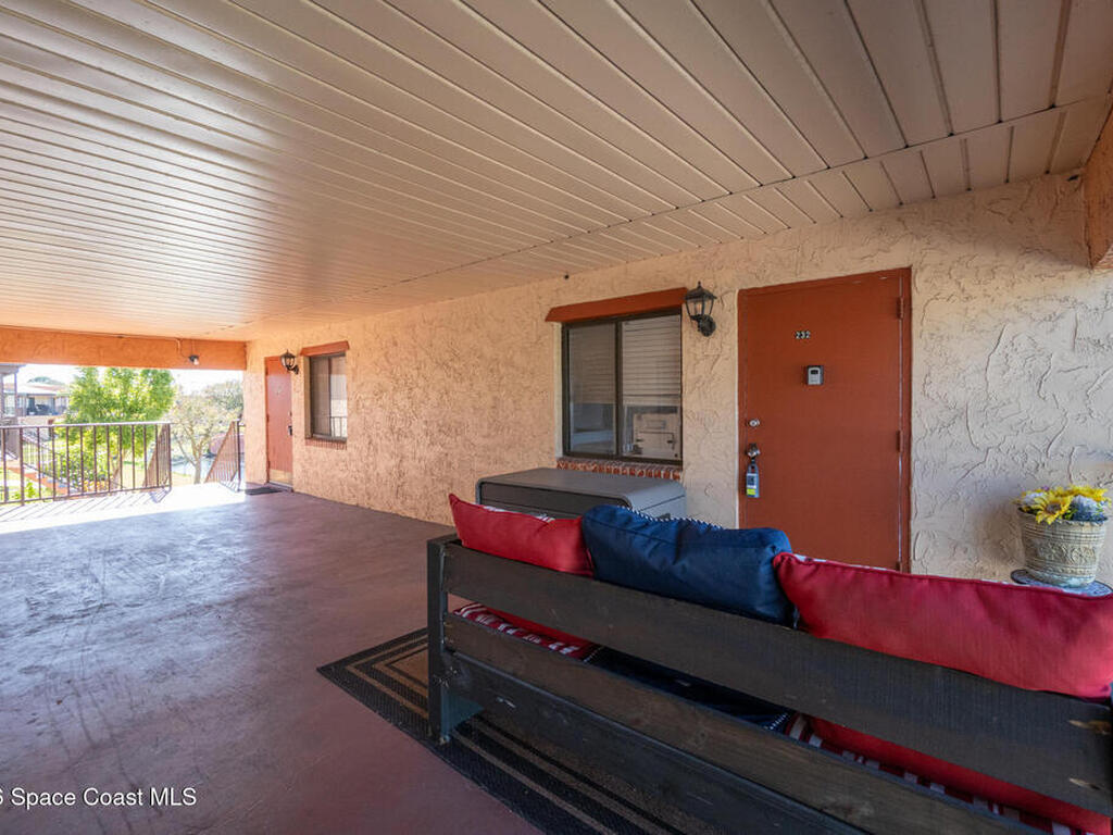 232 San Juan Circle, Melbourne, FL 32935