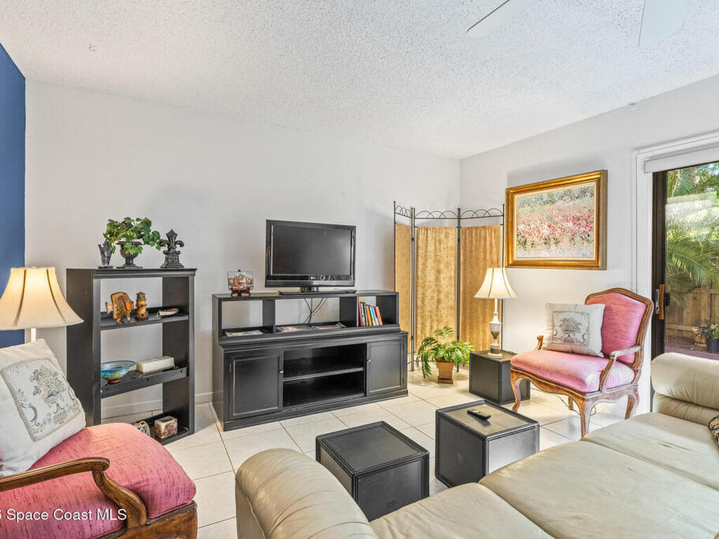 1166 6th Avenue, Vero Beach, FL 32960