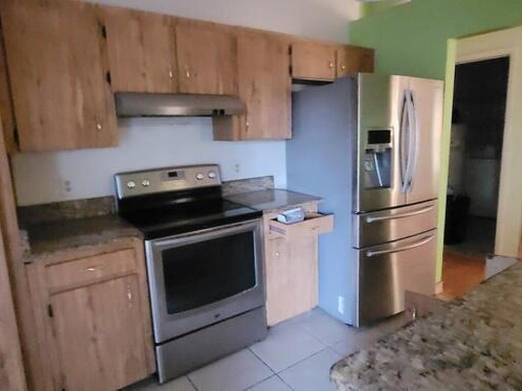 20733 Melville Street, Orlando, FL 32833