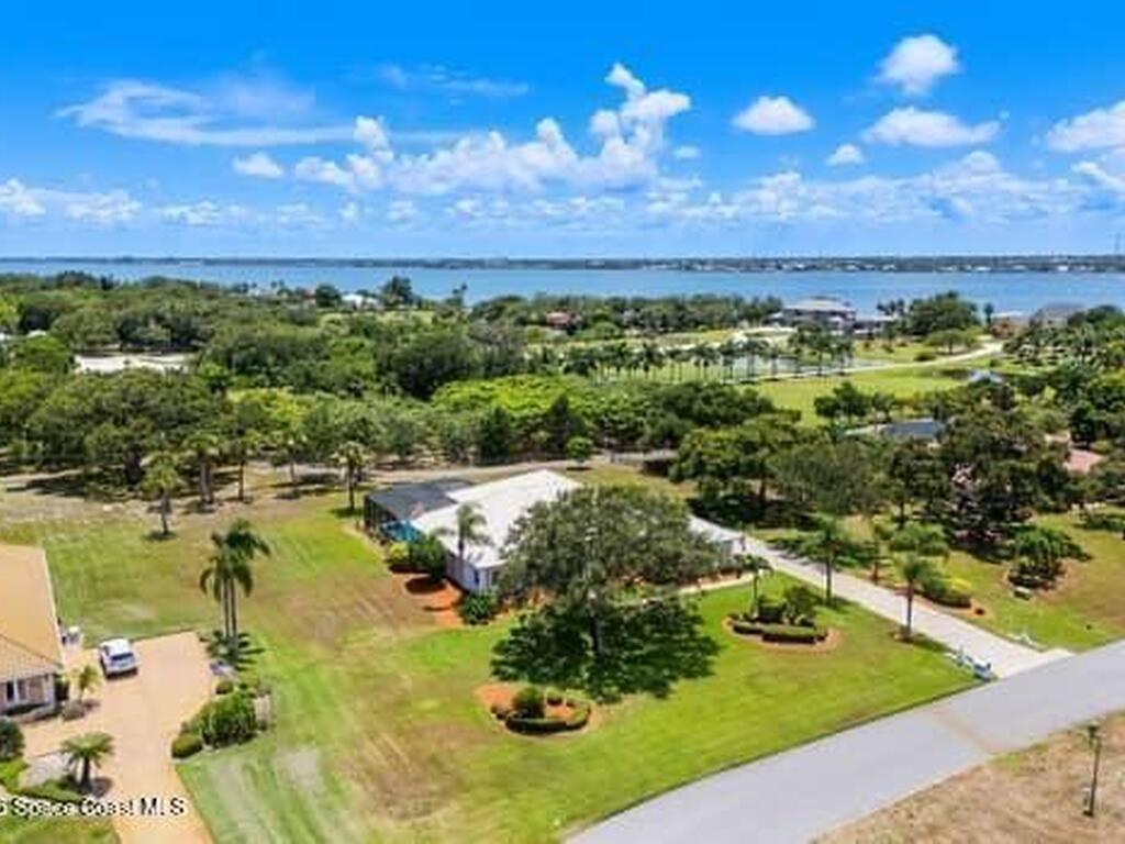 290 Utopia Circle, Merritt Island, FL 32952
