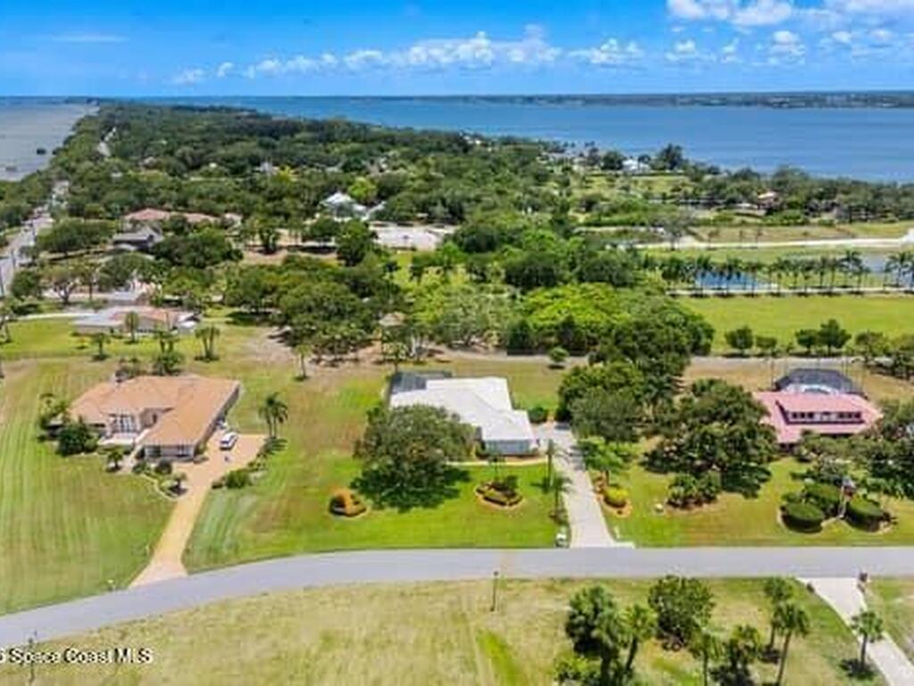 290 Utopia Circle, Merritt Island, FL 32952