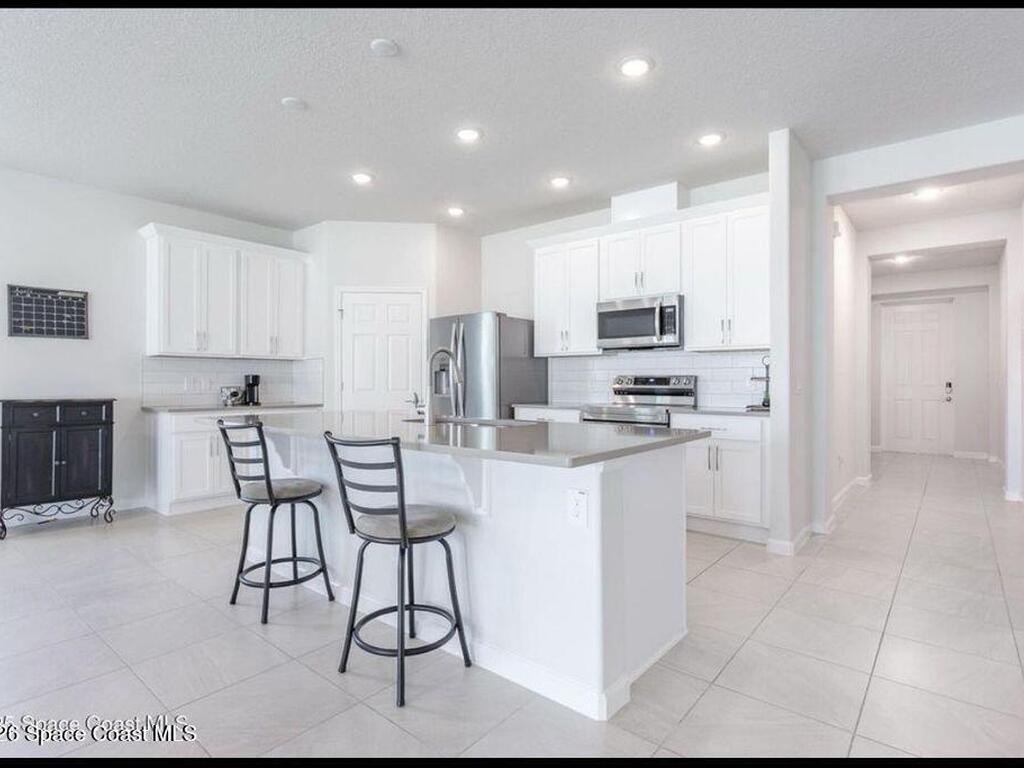 2792 Pinwherry Street, Palm Bay, FL 32907