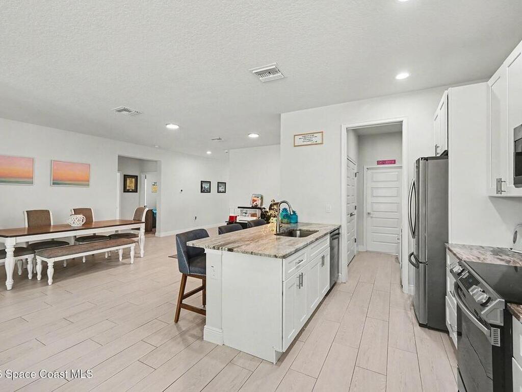 831 Beach Street, Palm Bay, FL 32908