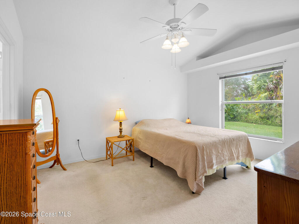 1060 Pine Creek Circle, Palm Bay, FL 32905