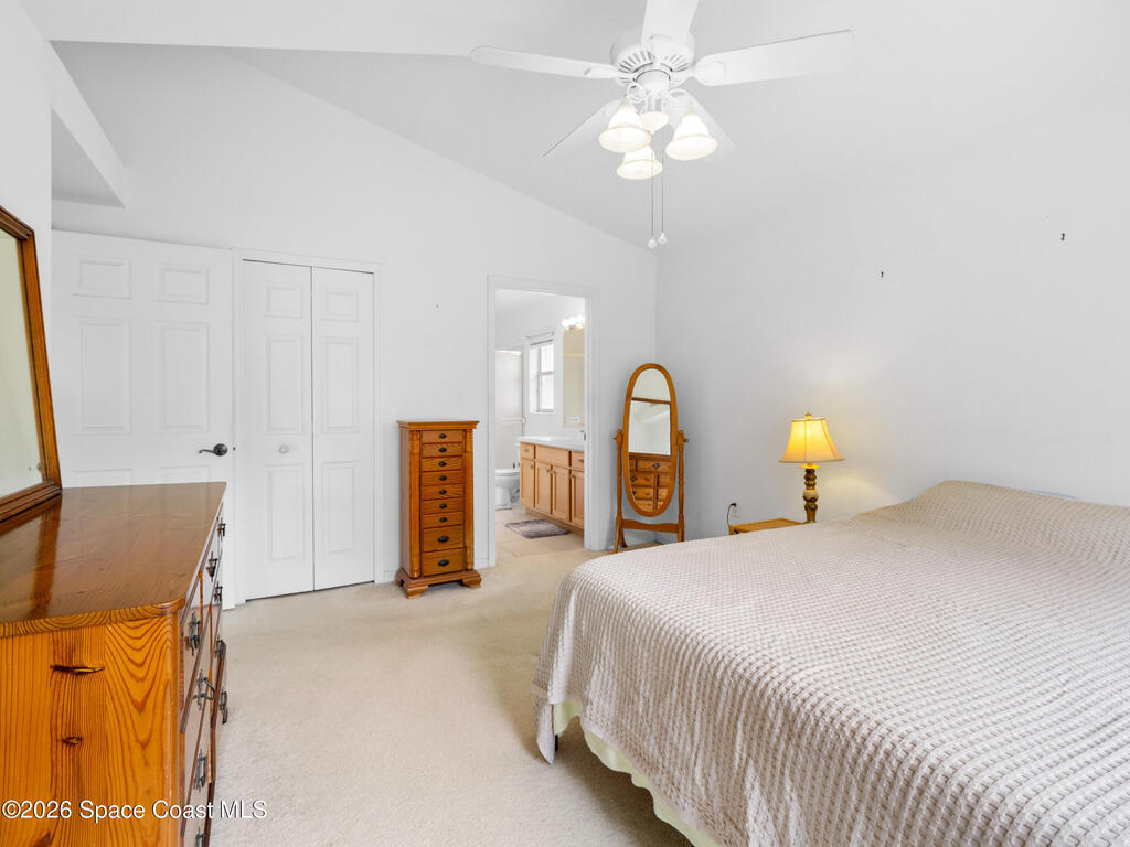 1060 Pine Creek Circle, Palm Bay, FL 32905