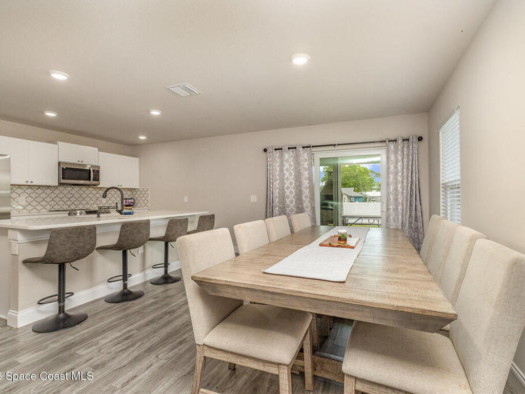 866 Carnival Road Se Road, Palm Bay, FL 32909