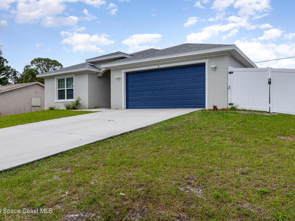 866 Carnival Road Se Road, Palm Bay, FL 32909