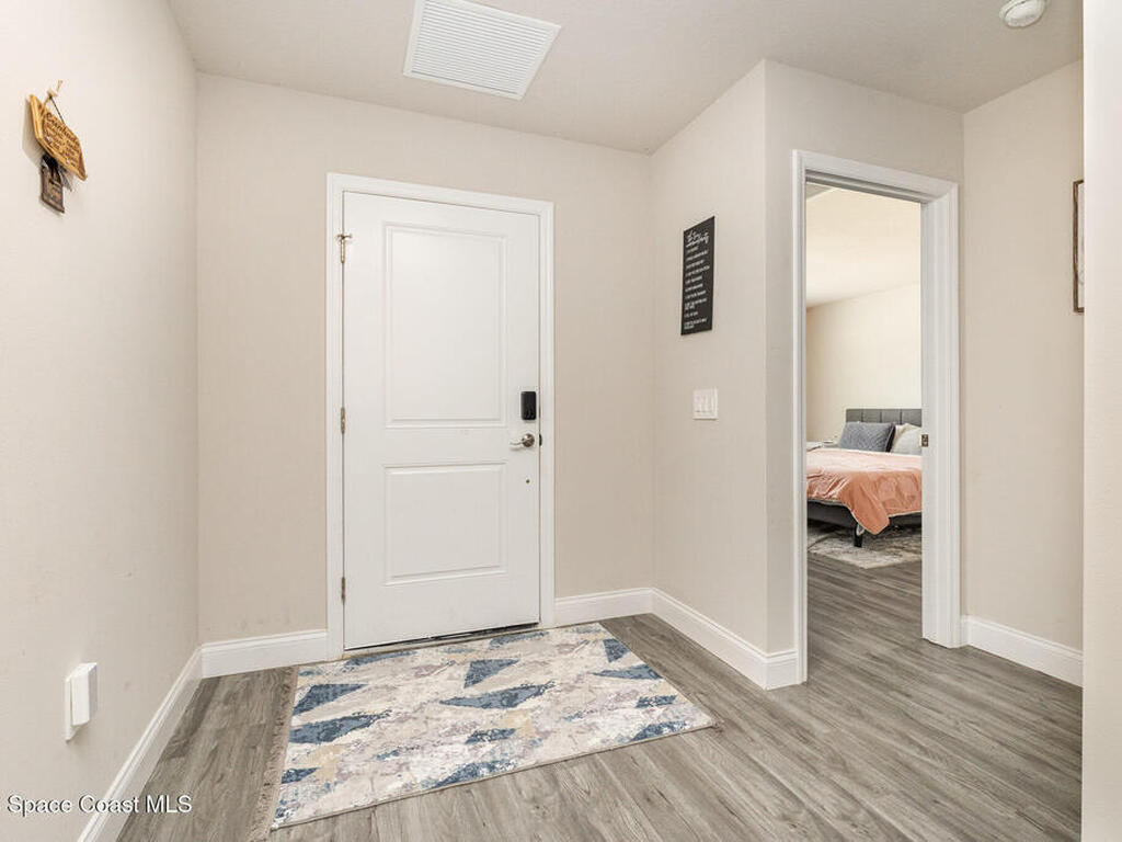 866 Carnival Road Se Road, Palm Bay, FL 32909