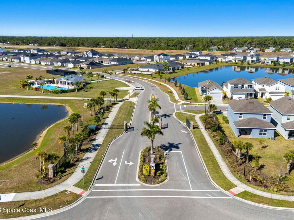 1092 Canfield Circle, Palm Bay, FL 32909