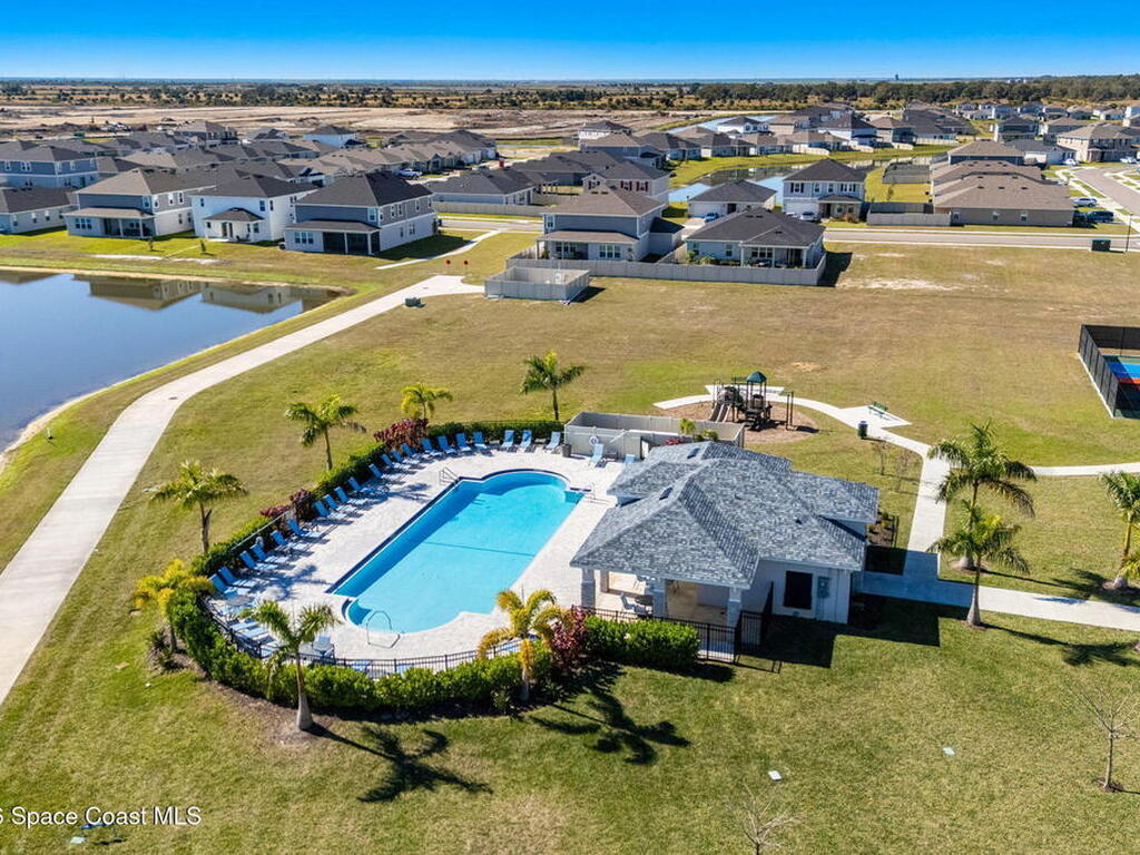 1092 Canfield Circle, Palm Bay, FL 32909