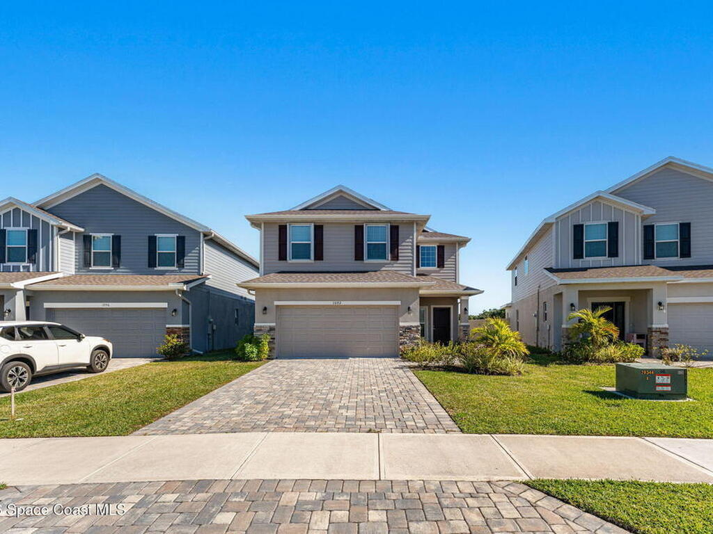 1092 Canfield Circle, Palm Bay, FL 32909