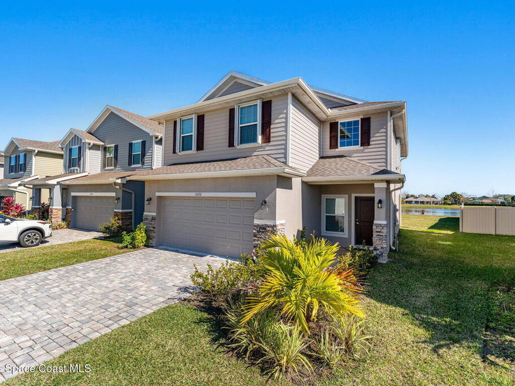 1092 Canfield Circle, Palm Bay, FL 32909