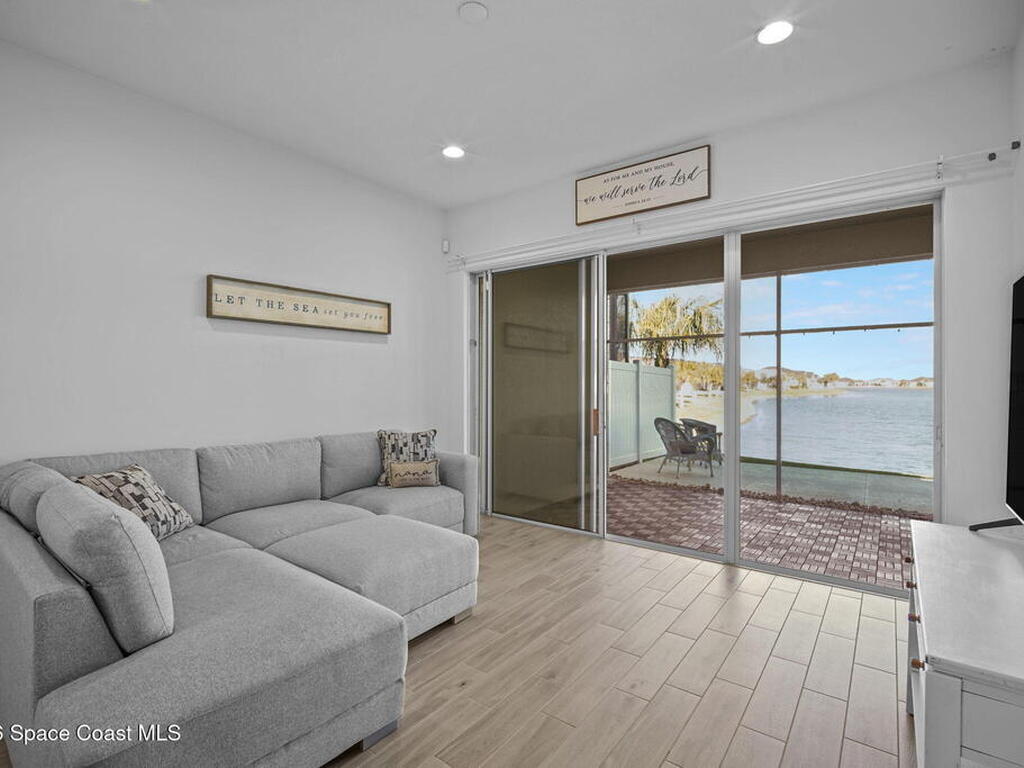 2690 Avalonia Drive, Melbourne, FL 32940