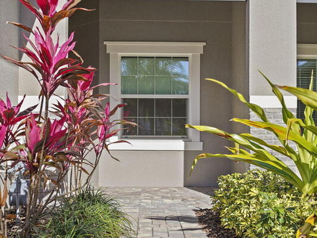 2690 Avalonia Drive, Melbourne, FL 32940