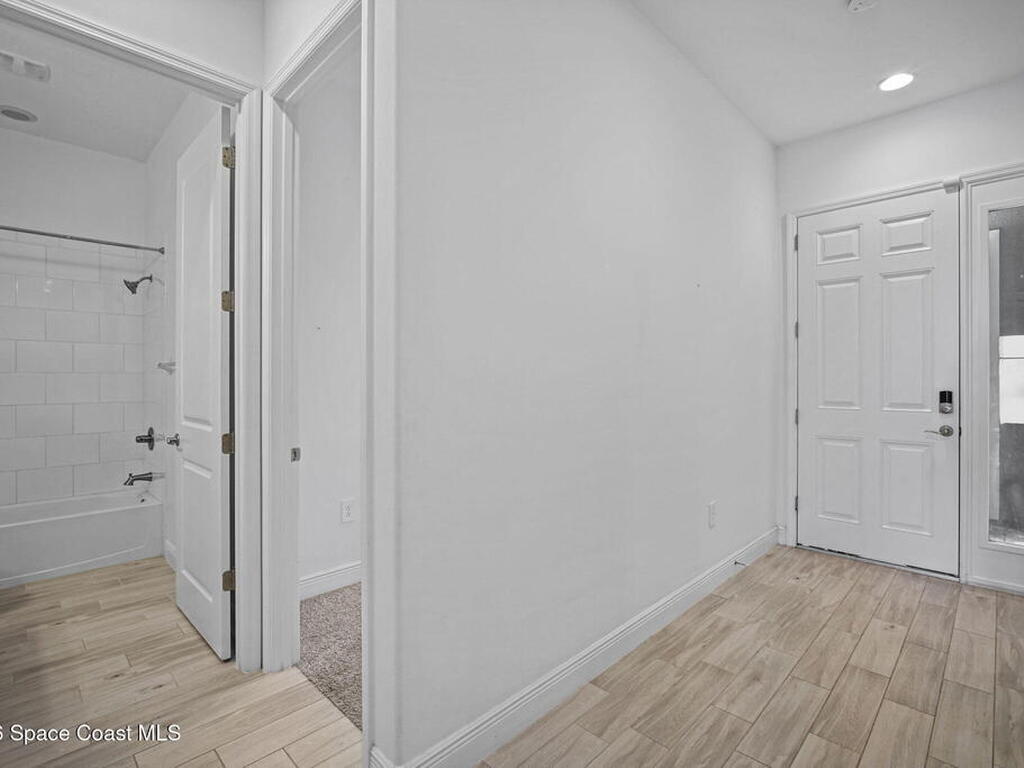 2690 Avalonia Drive, Melbourne, FL 32940