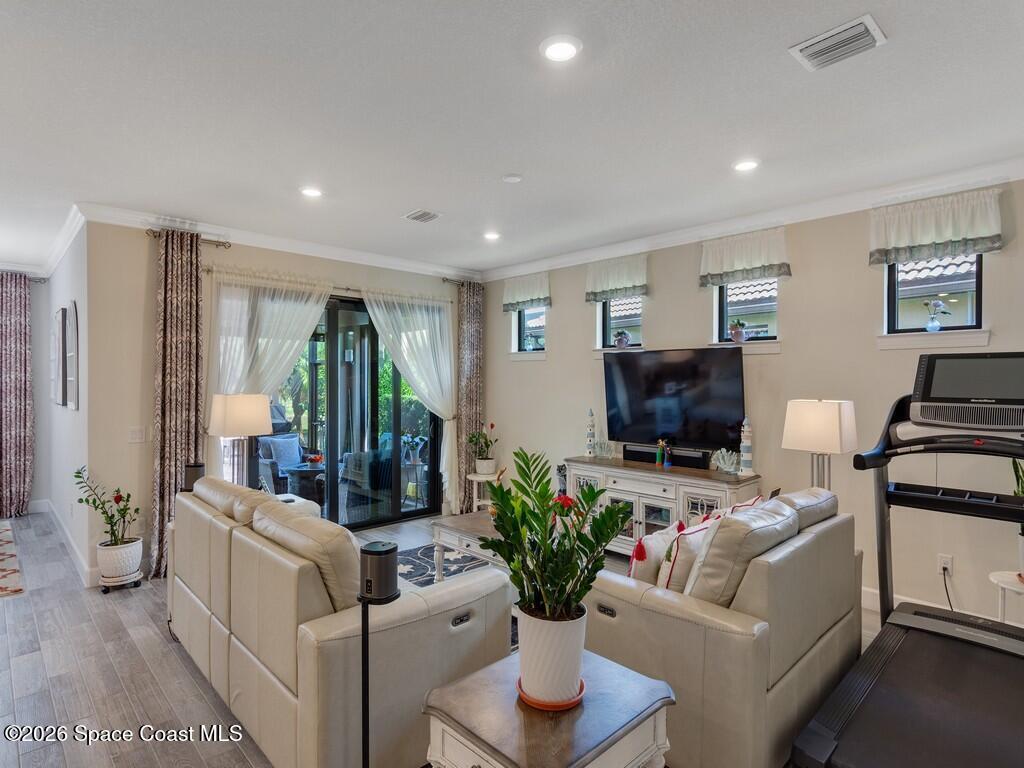 5255 Turtle Creek Circle, Vero Beach, FL 32967