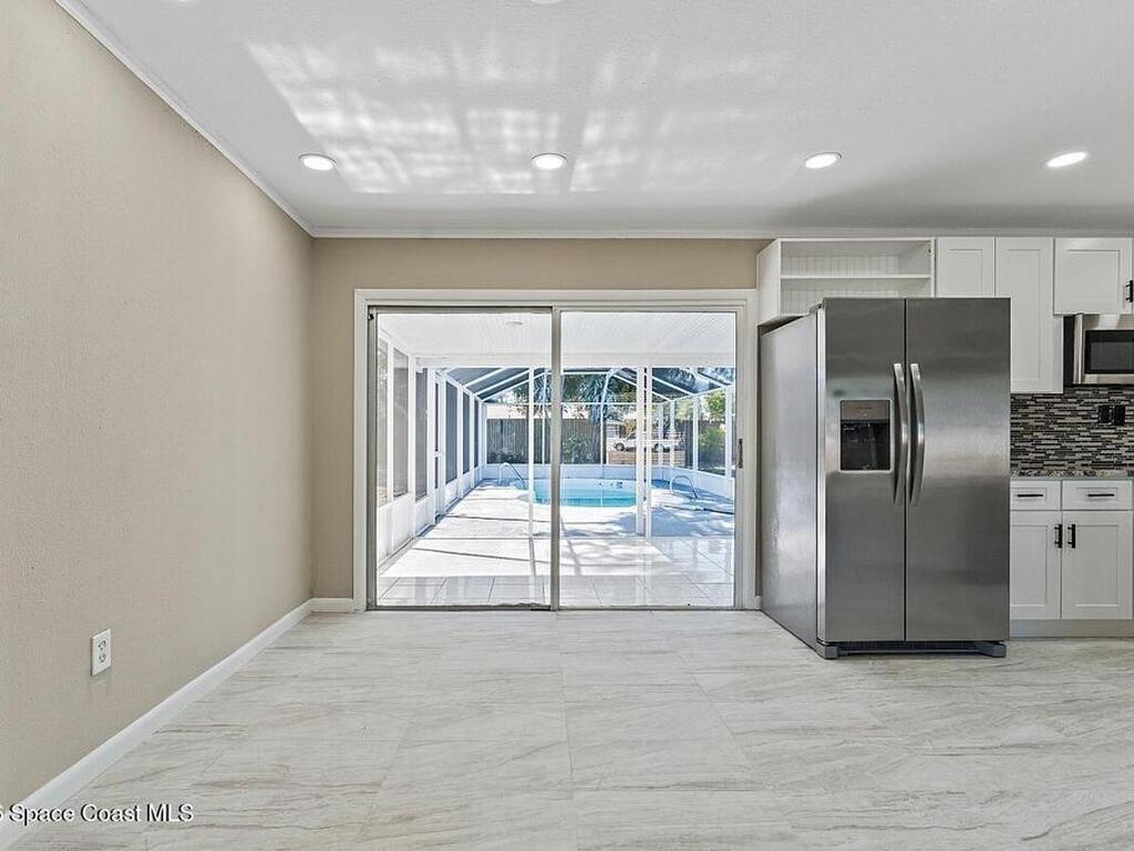 111 Alameda Avenue, Sebastian, FL 32958