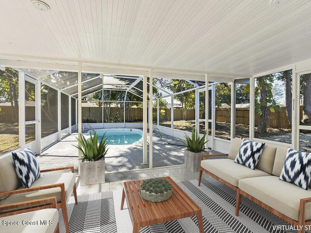 111 Alameda Avenue, Sebastian, FL 32958