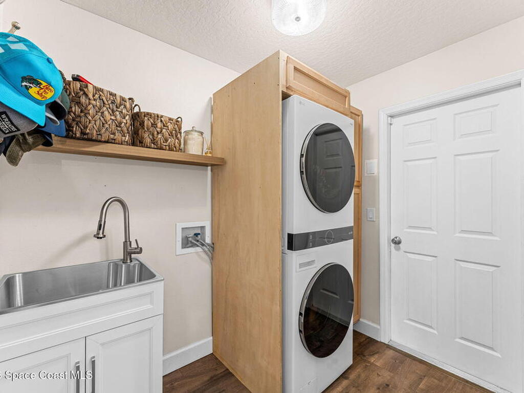 1001 Pelican Lane, Rockledge, FL 32955