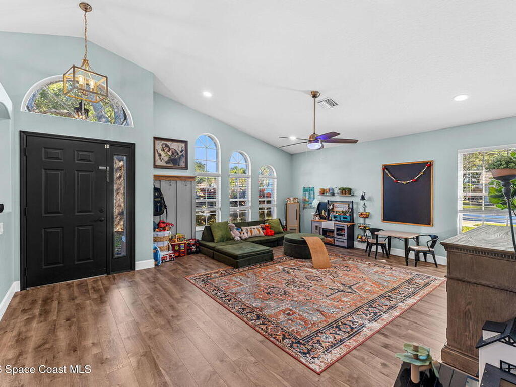 1001 Pelican Lane, Rockledge, FL 32955