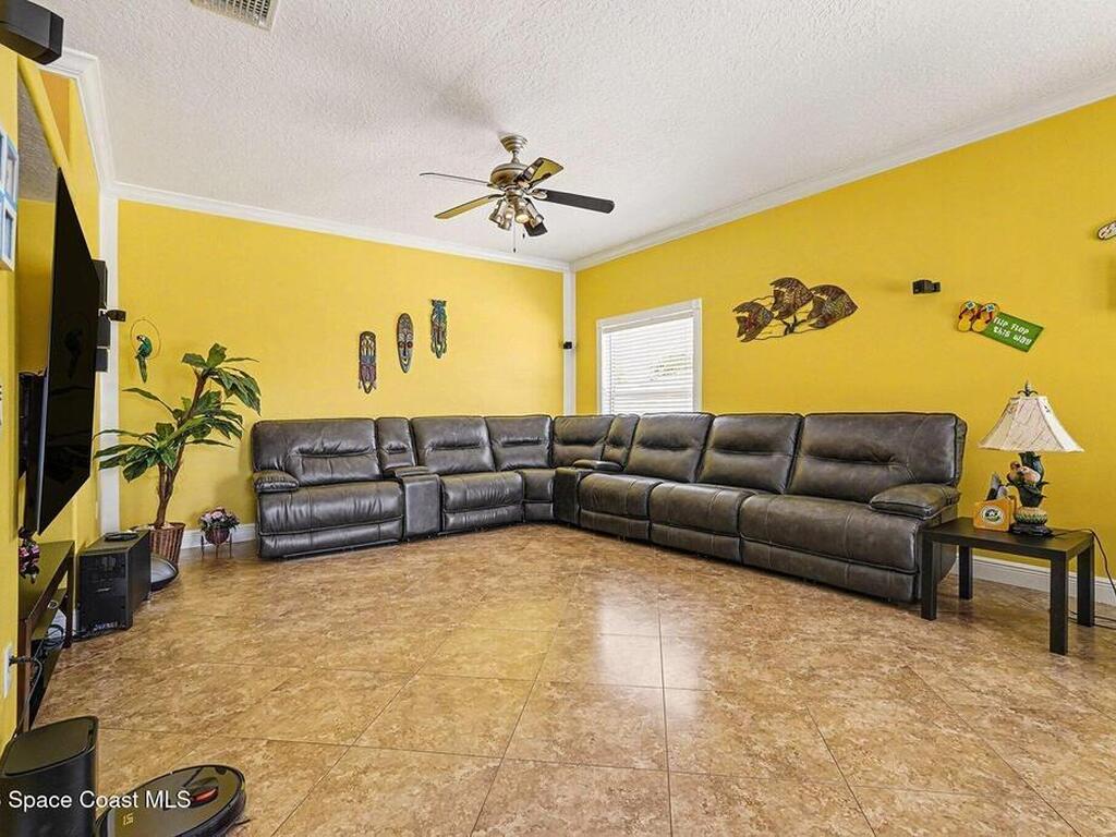 315 Bryn Mawr Avenue, Palm Bay, FL 32907