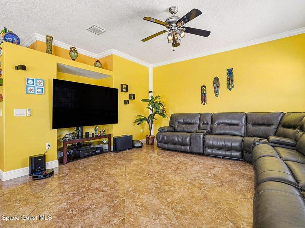 315 Bryn Mawr Avenue, Palm Bay, FL 32907