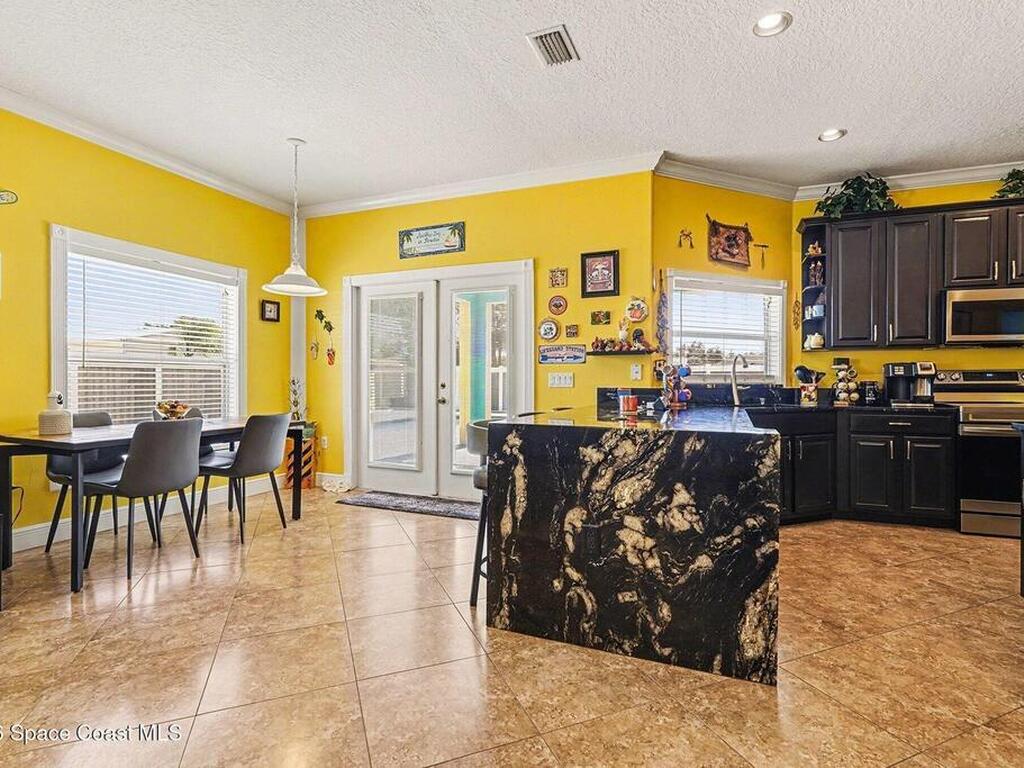 315 Bryn Mawr Avenue, Palm Bay, FL 32907