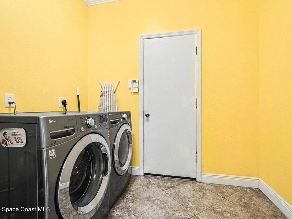 315 Bryn Mawr Avenue, Palm Bay, FL 32907