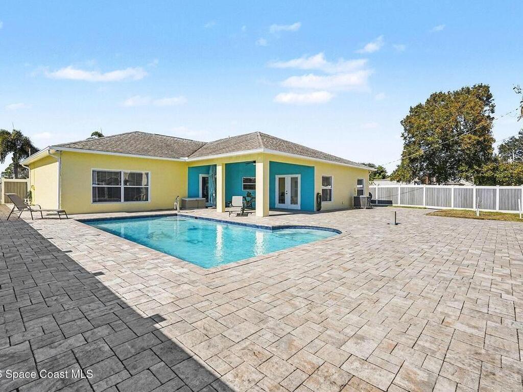 315 Bryn Mawr Avenue, Palm Bay, FL 32907