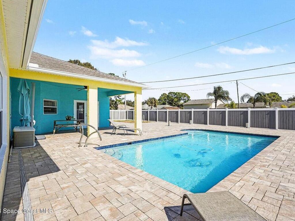 315 Bryn Mawr Avenue, Palm Bay, FL 32907