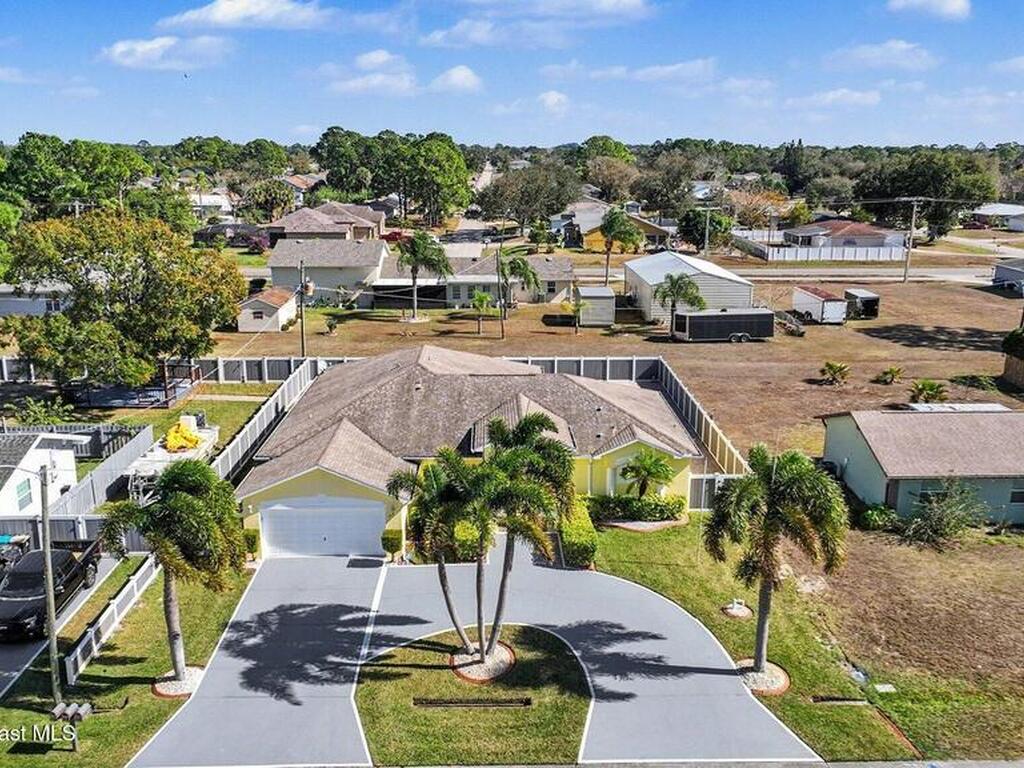 315 Bryn Mawr Avenue, Palm Bay, FL 32907