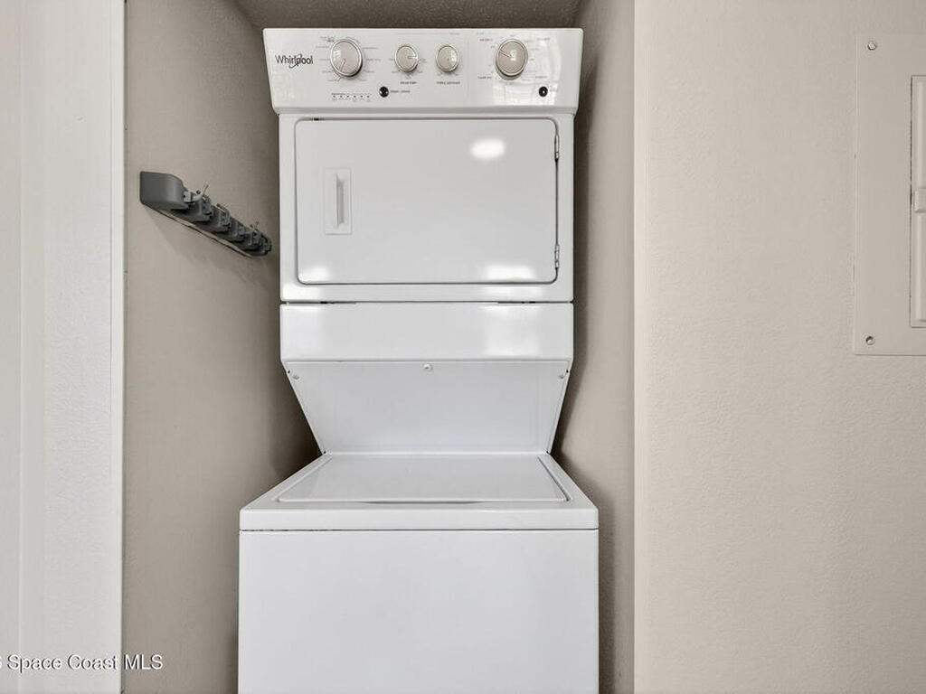 975 Sonesta Avenue, Palm Bay, FL 32905