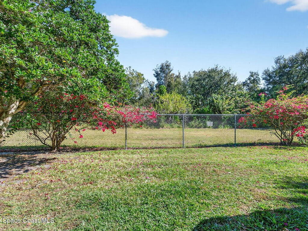 975 Sonesta Avenue, Palm Bay, FL 32905