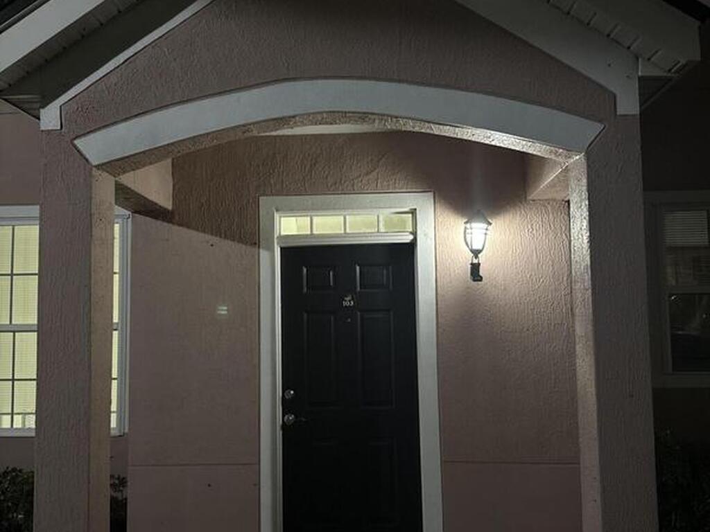 3226 Greenwich Village Boulevard, Orlando, FL 32835