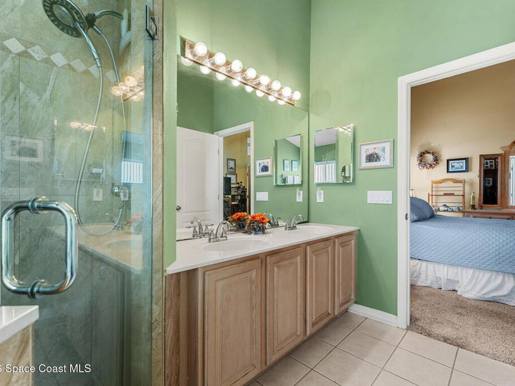 7828 Falling Leaf Place, Melbourne, FL 32940