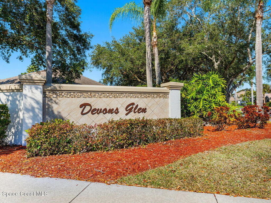 7828 Falling Leaf Place, Melbourne, FL 32940