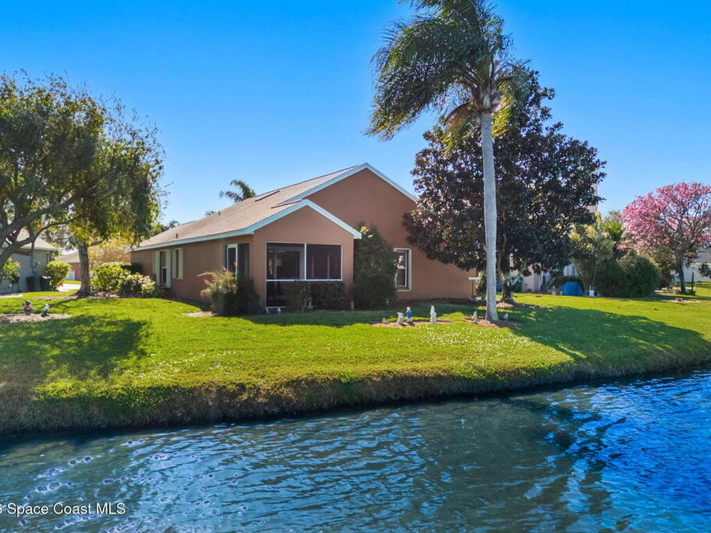 7828 Falling Leaf Place, Melbourne, FL 32940