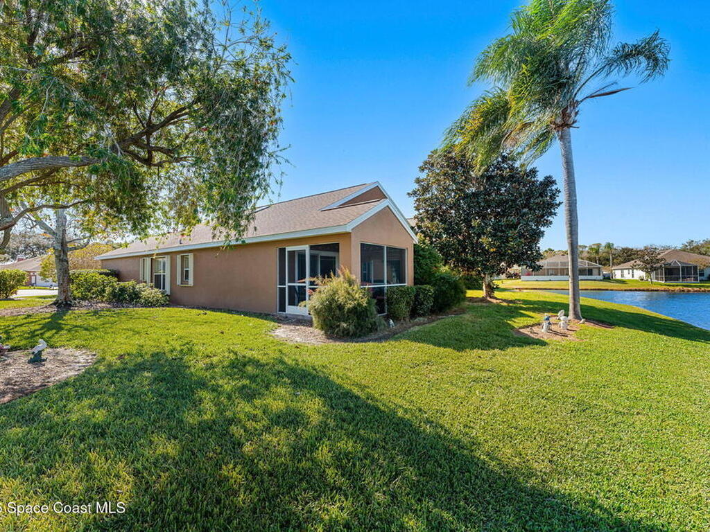 7828 Falling Leaf Place, Melbourne, FL 32940