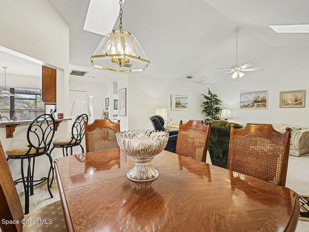 812 Ridge Lake Drive, Melbourne, FL 32940