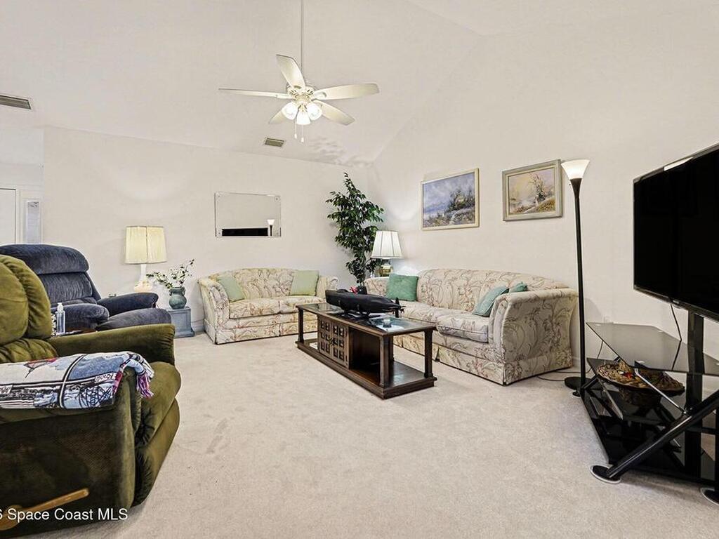 812 Ridge Lake Drive, Melbourne, FL 32940