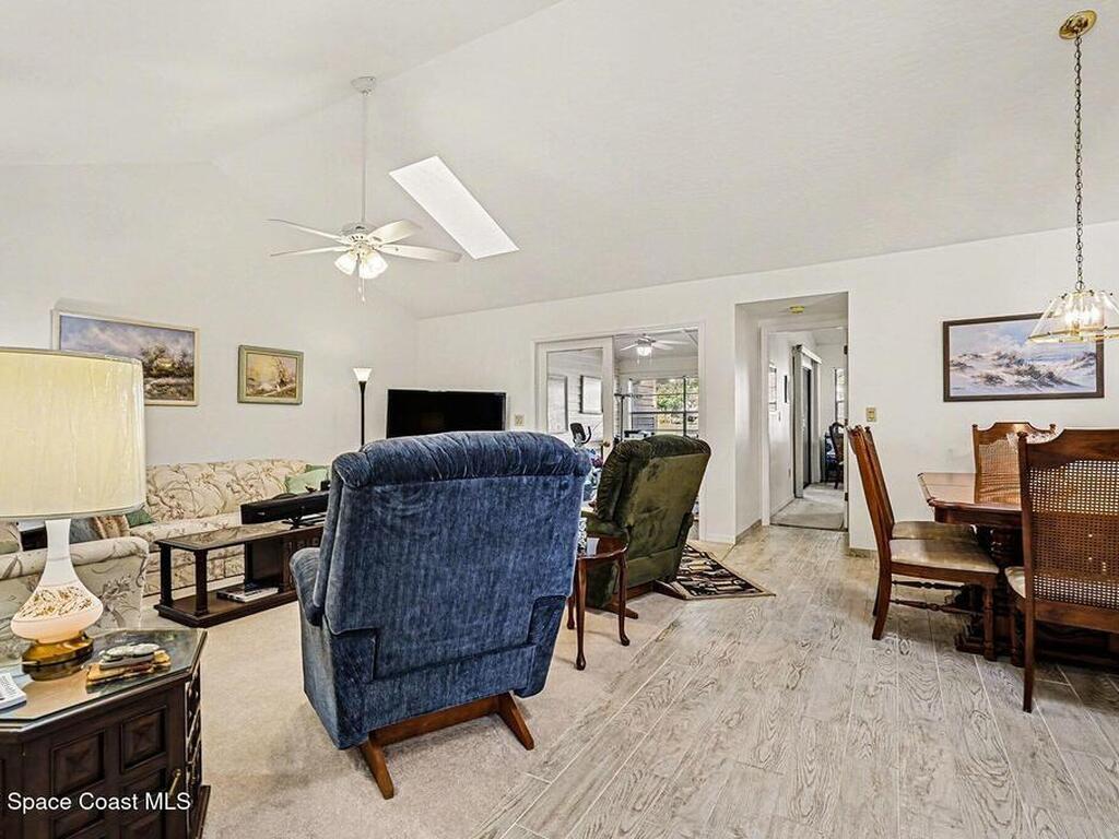 812 Ridge Lake Drive, Melbourne, FL 32940