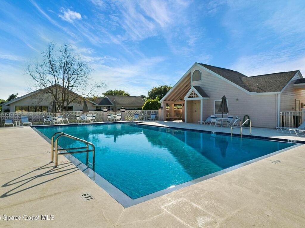 812 Ridge Lake Drive, Melbourne, FL 32940