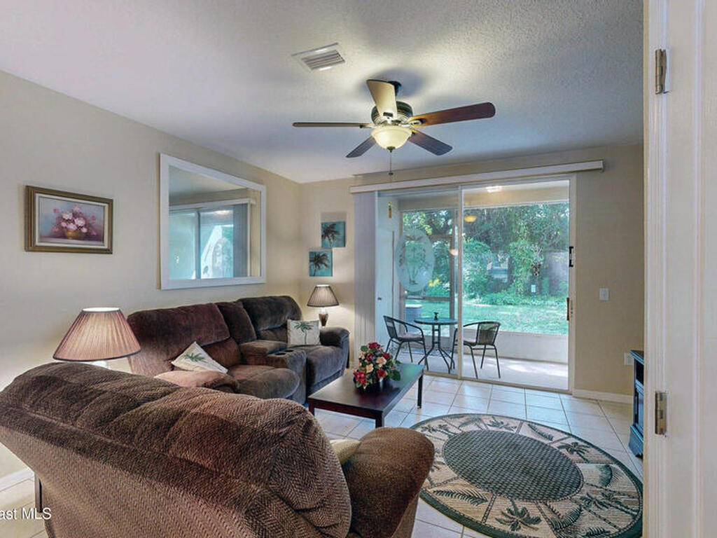 1347 Hampton Park Lane, Melbourne, FL 32940