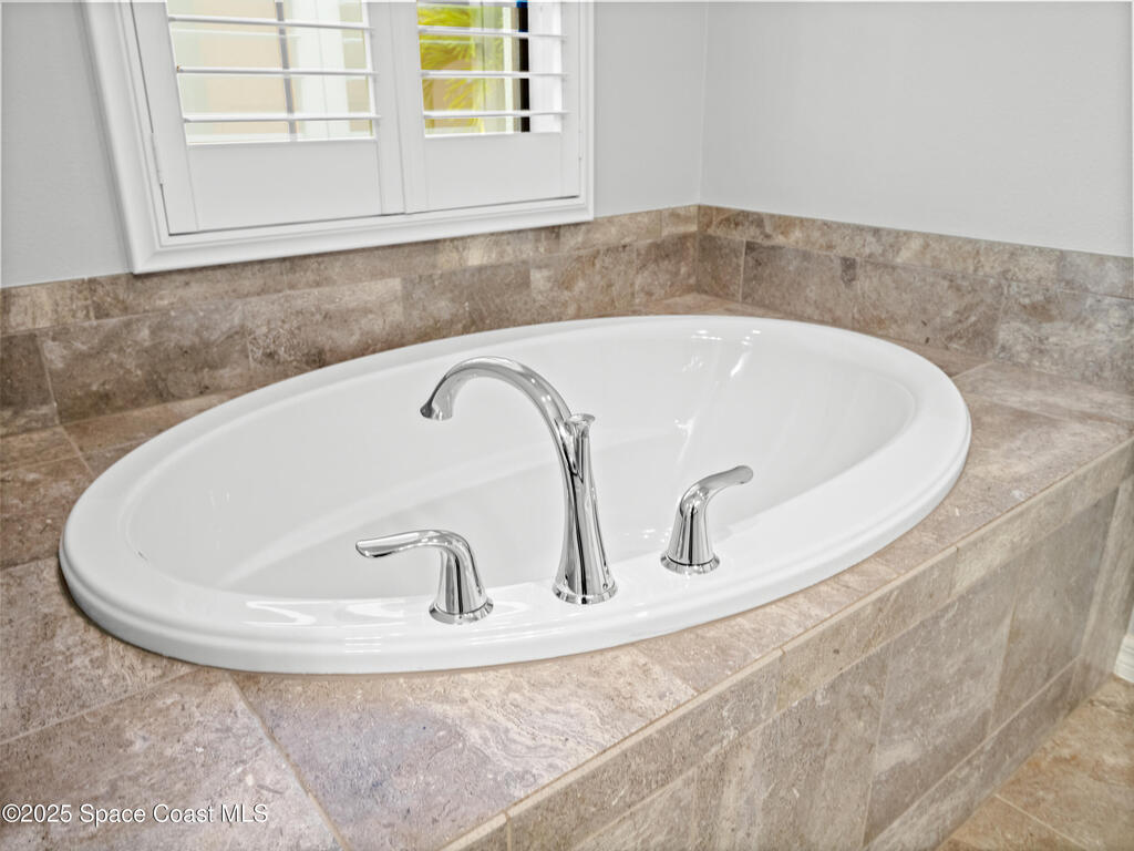 2255 Framura Lane, Melbourne, FL 32940