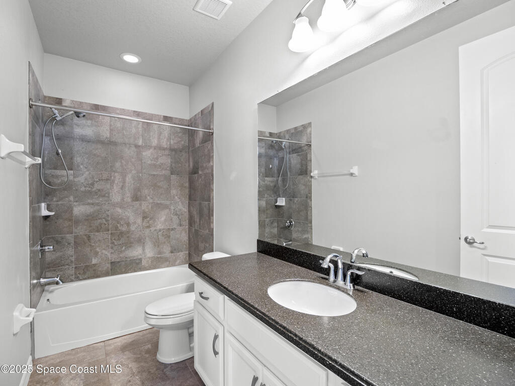 2255 Framura Lane, Melbourne, FL 32940