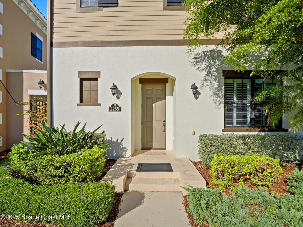 2255 Framura Lane, Melbourne, FL 32940