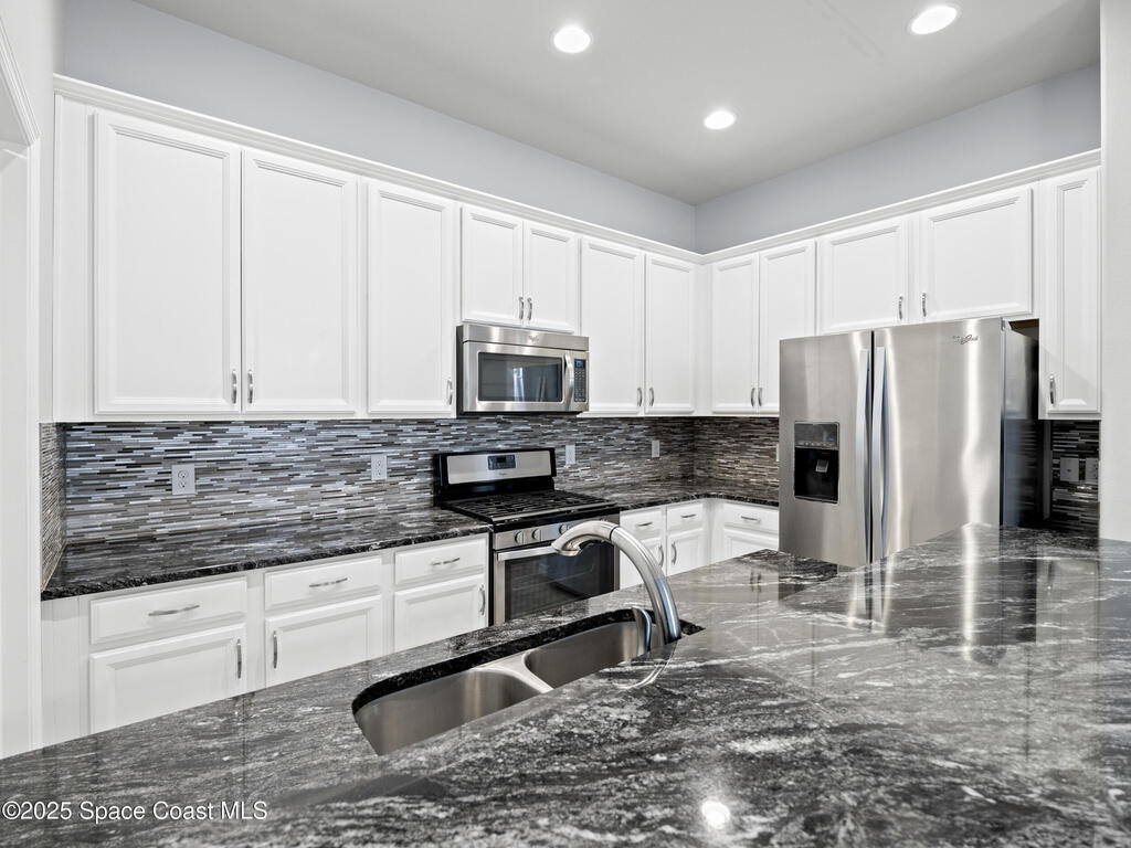 2255 Framura Lane, Melbourne, FL 32940