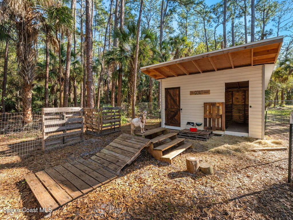 3975 Corey Road, Malabar, FL 32950